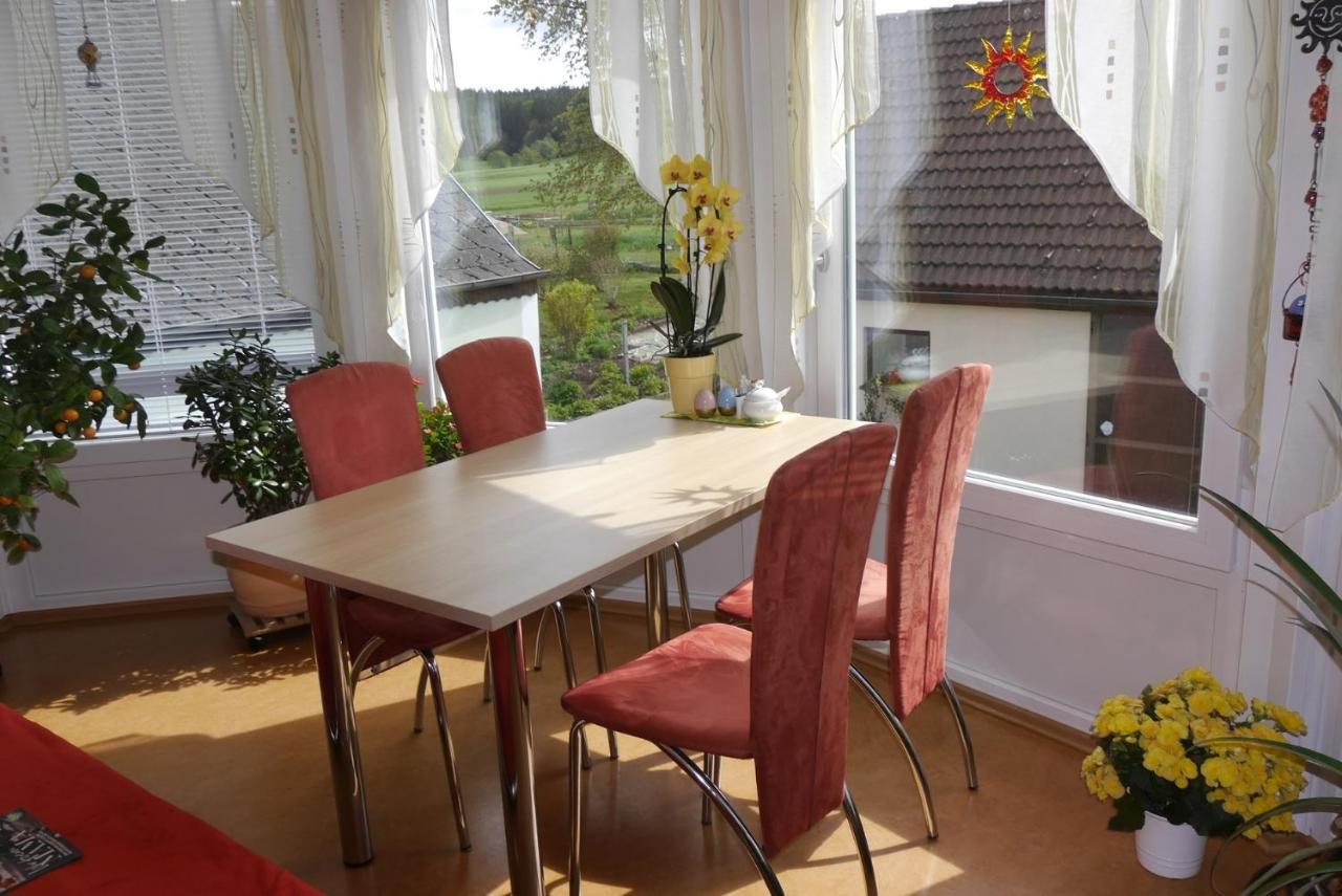 גמונד Gertis Blumenhof Privatzimmer, Ferienwohnung מראה חיצוני תמונה